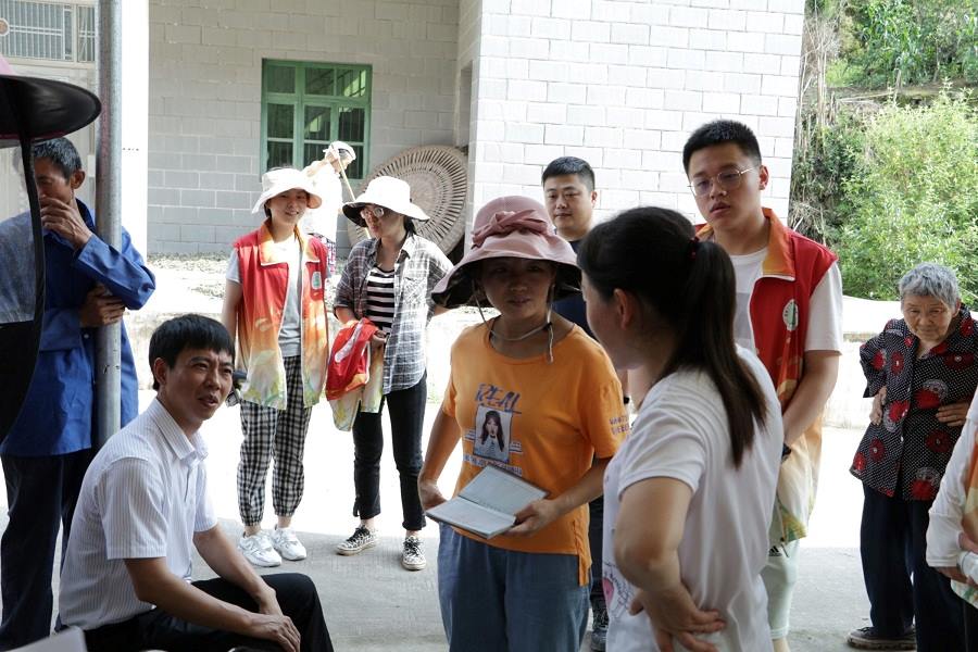 �������Lؚ�������c������ů����