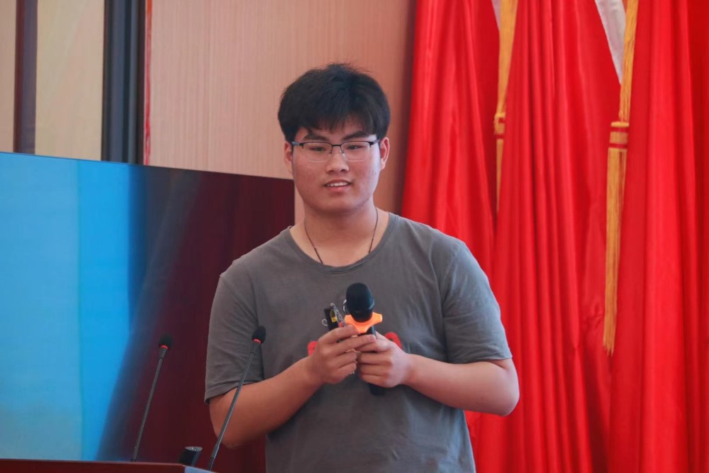 ��ؔ�W�������l������������`����