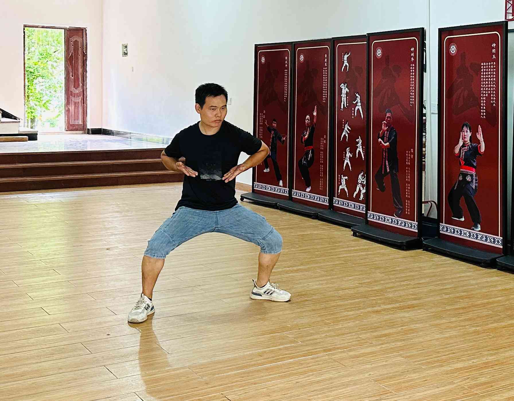 �}�r�ִ�W�ӷ����l������������Ļ����x���l�����d������