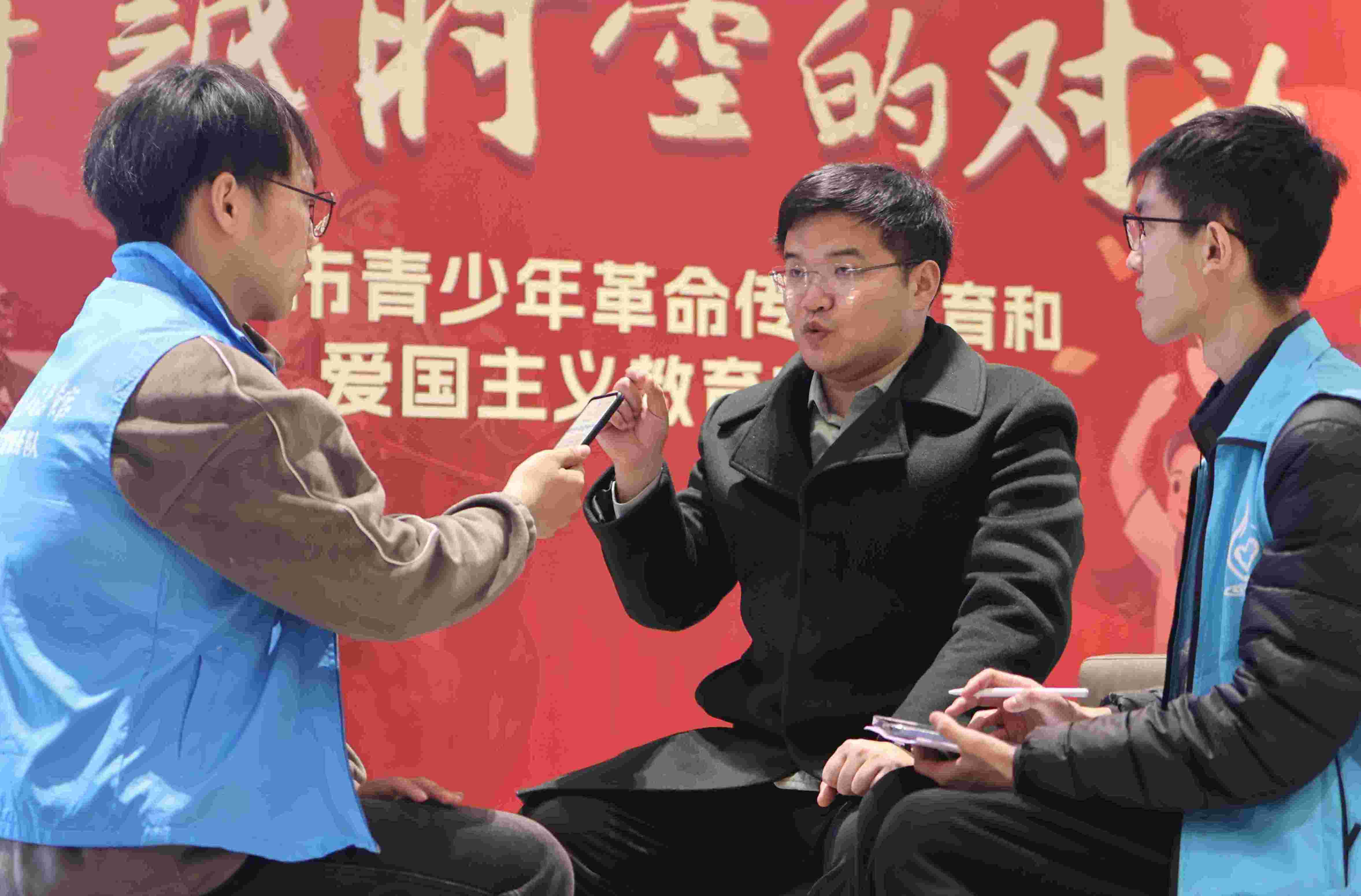 �ꝙӢ��־���F�T܊���ġ����|�ϴ�WС��Ό��`�F�}����