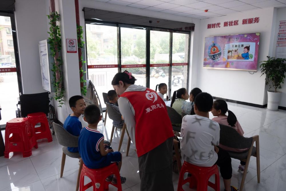 ���ČW���_չ���A������y�Ļ����v