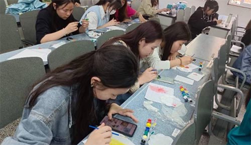 һö����������֮�g����ܰˇ�ֹ��f���~�}�������L���