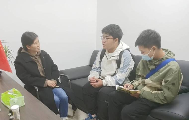 ���r����ǰ�� �ഺ���h�����}���L���