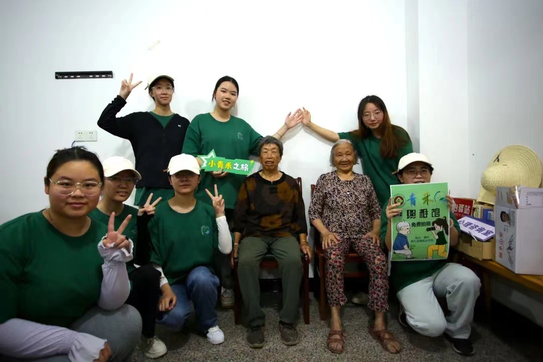 ��������^ ��������ЦĘ