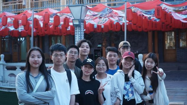 ���������W(xu��)�W(xu��)�������l(xi��ng)���w���R����ɫ�Ļ�֮���