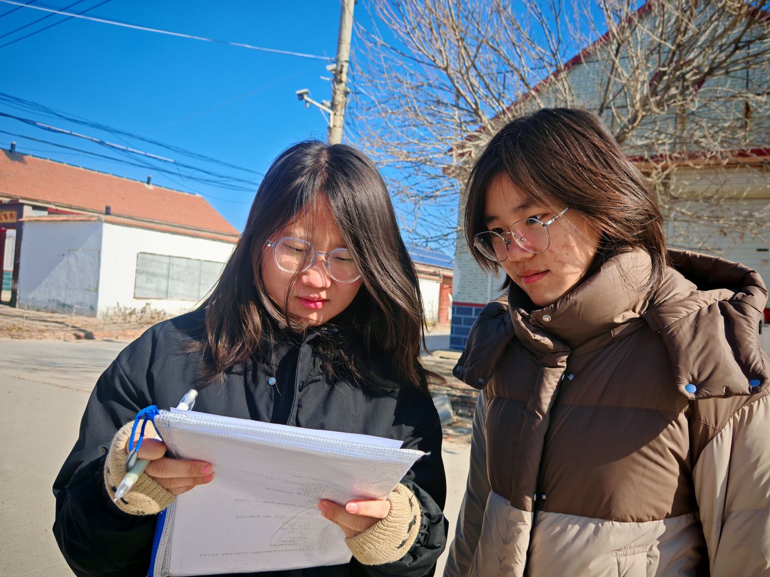 �S��֮�ϵ��ഺ���E���ĳǴ�W�ǻ�־Ը����꠵����B�c�Ļ��{��֮��