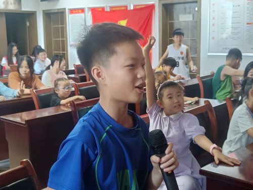 �D��С���ѻش�־Ը�߆��}�Ĉ���