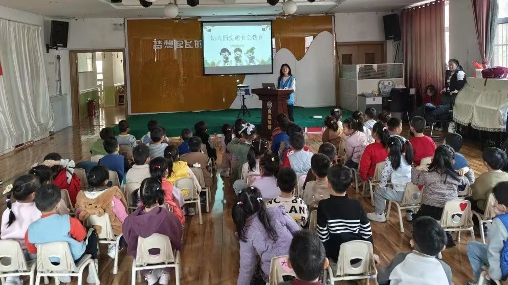 �ĳǴ�W���W�����WԺ���־Ը������e�k���c����ͨ��ȫ���ɟ����o���׃����L·��������`��