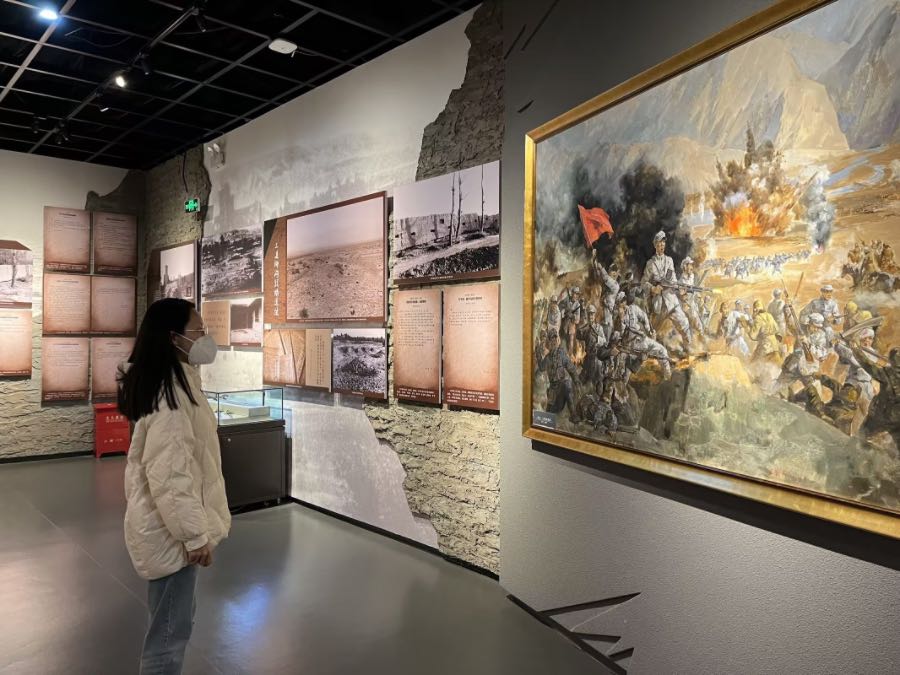 ���ܸ������񣬴��M�����ں�