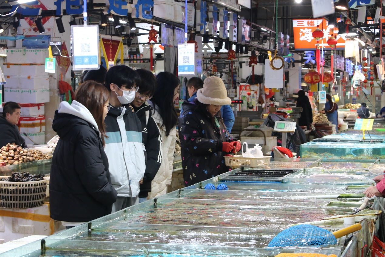 �������c���ΌWԺ����ϵ�`�д�ʳ���^���������C�h���Z�}