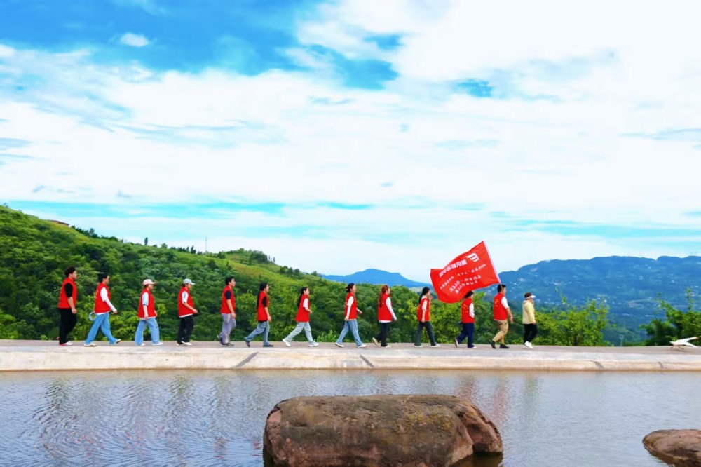 ���DƬһ��