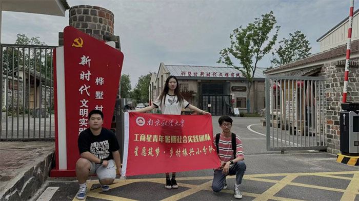 ��ؔ�W�Ӹ������壬Ʒ�������㣬Ҋ�l��lչ