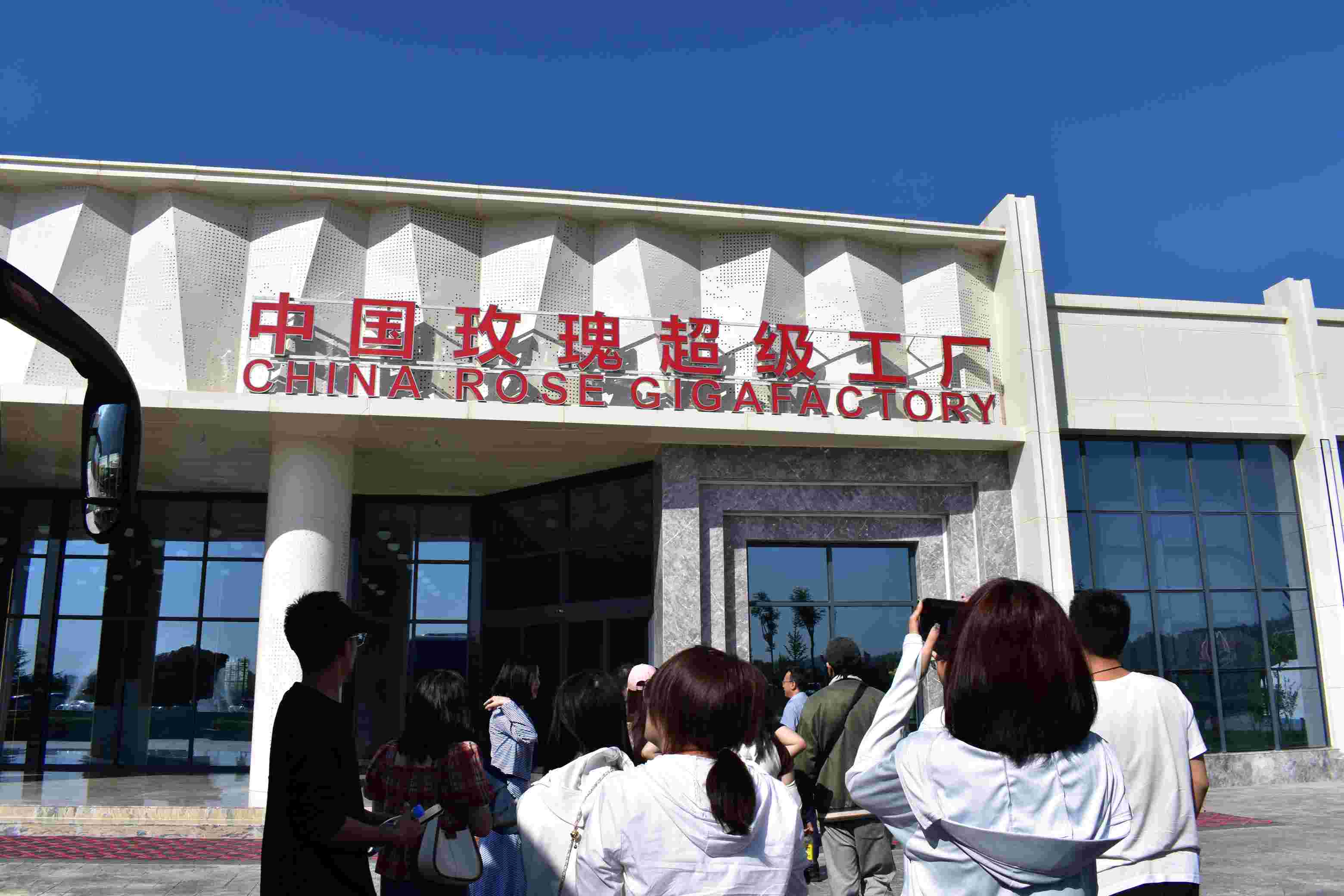 �������������������Ї�õ�峬�����S�����R��֮��