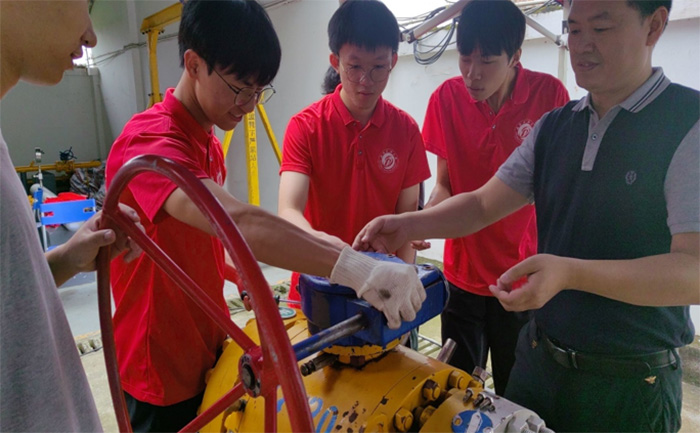 ����ʽ�W���c���`������Դ������������Լ�����