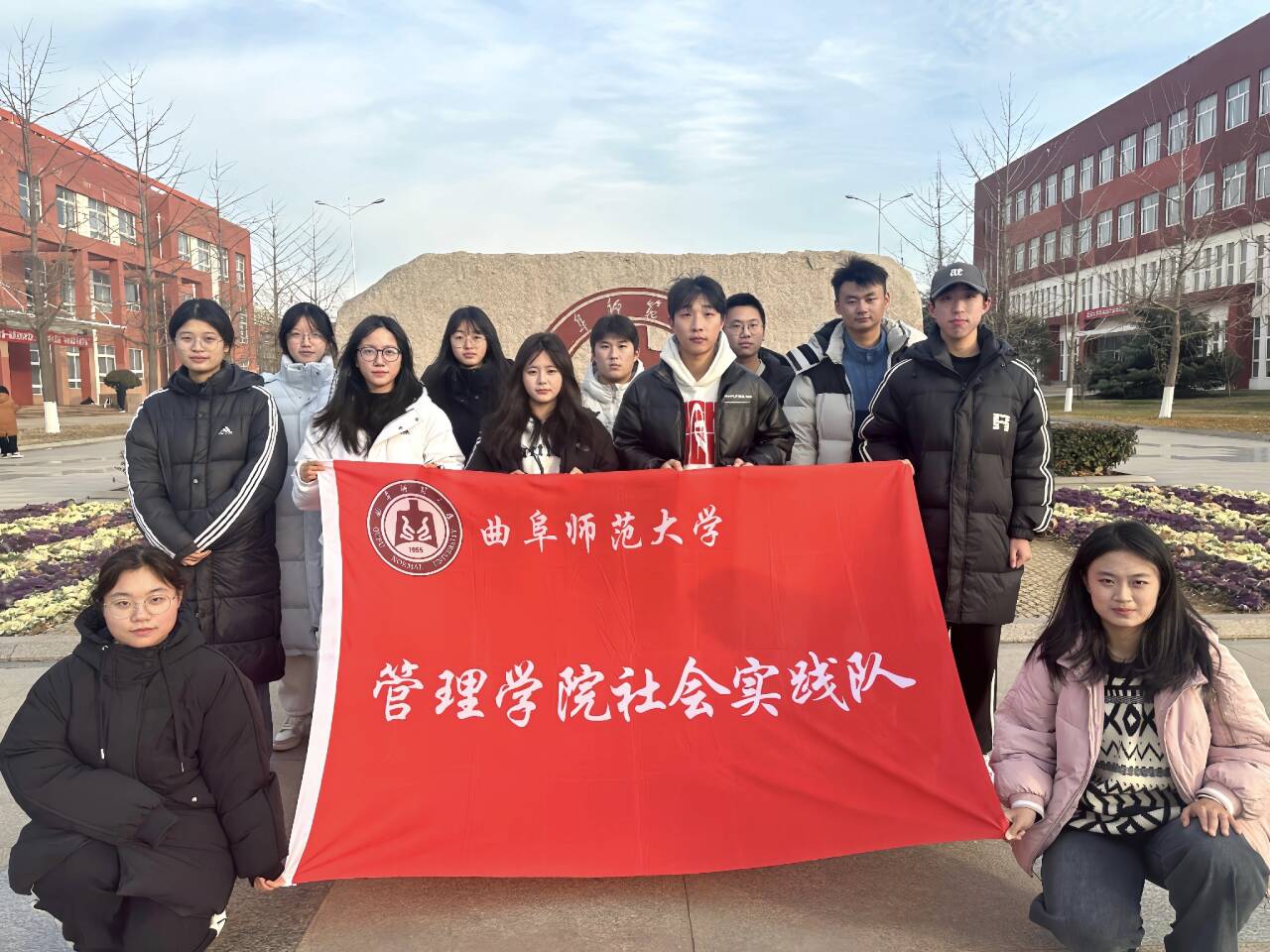 ������WԺ����������`��ǧ����У�Ʒζ�r�����Ĵ���