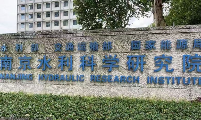 �ഺ�����l(xi��ng)���� (t��ng)ǰ��֮�������ǻ۷���(z��i)�}�������Ӻ��W(xu��)�Ӹ��Ͽ�Ժ�_(k��i)չ���(hu��)��(sh��)�`����