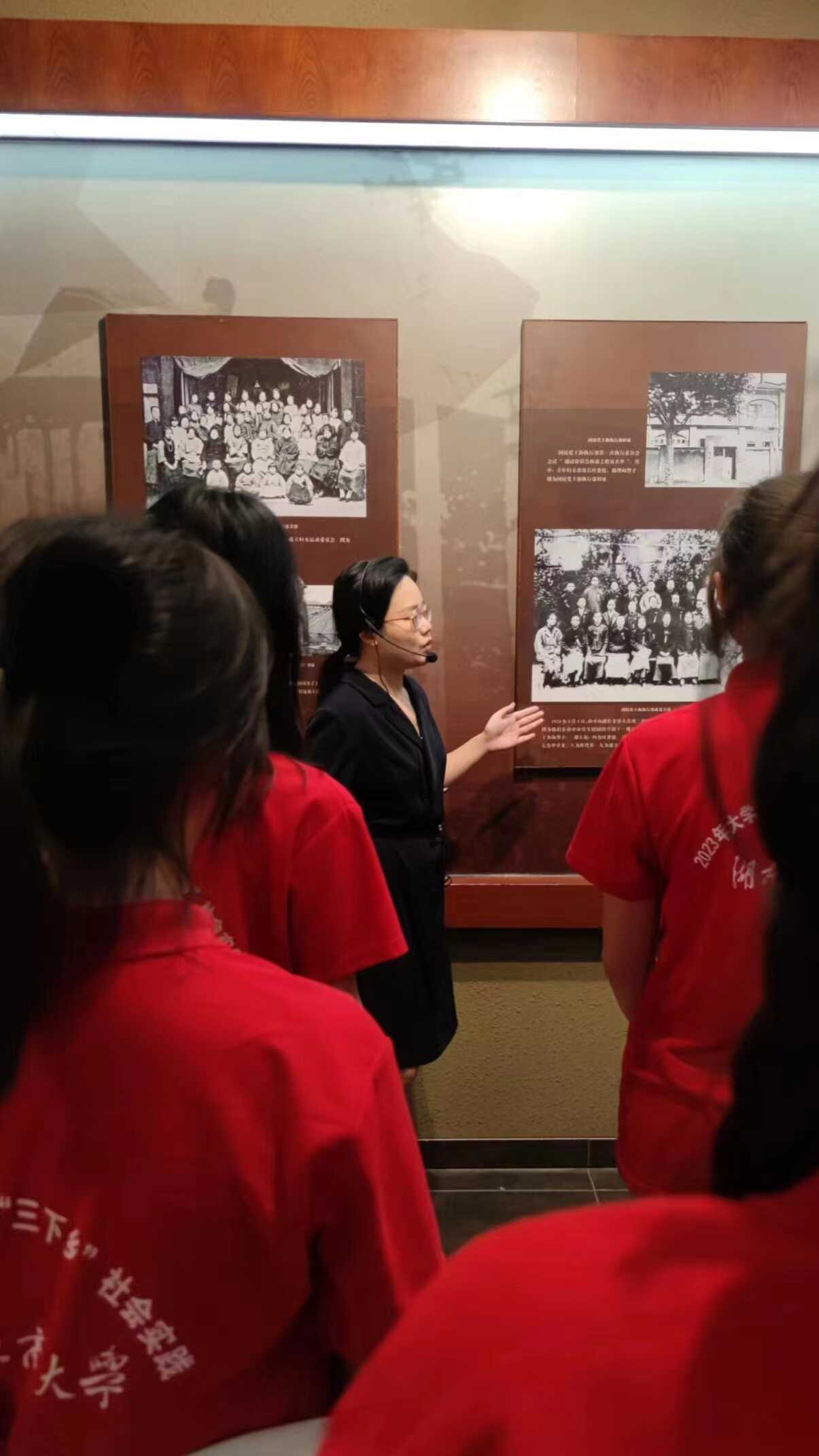 �s�mӢ��֮־���m���r��ƪ��