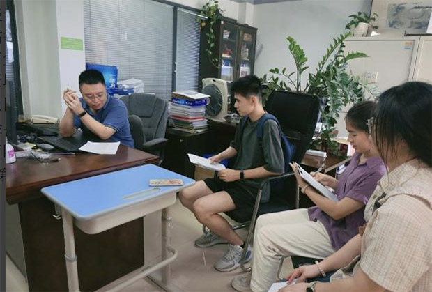 �Y���������v��S�����M���|ݸ��������������Y�������������