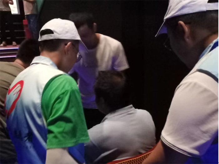 �ഺ־Ը�ڸ߰����tɫ���������S