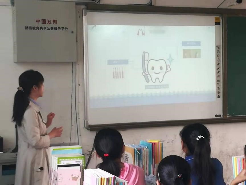 ���������vů���ġ����������ִ�ů���M�ЌWУ�������v