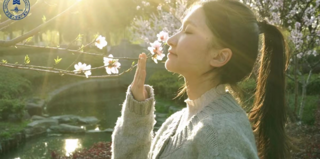 �㽭���ˌWԺ�Ƴ���ҕ ��Ŀ��������С�䡷������