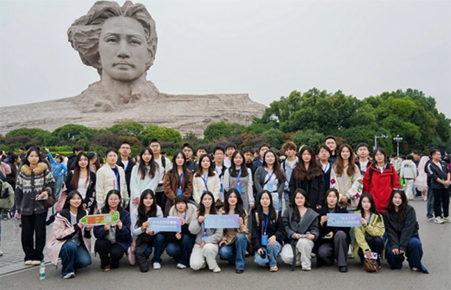 �ྩ�����WԺ��W���ЌW�Lɳ�����ߵ�˼���n ����Ĵ����