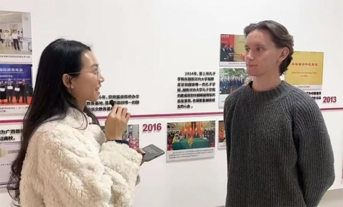 ����Ļ��_�ُV����У��W���W��������·��