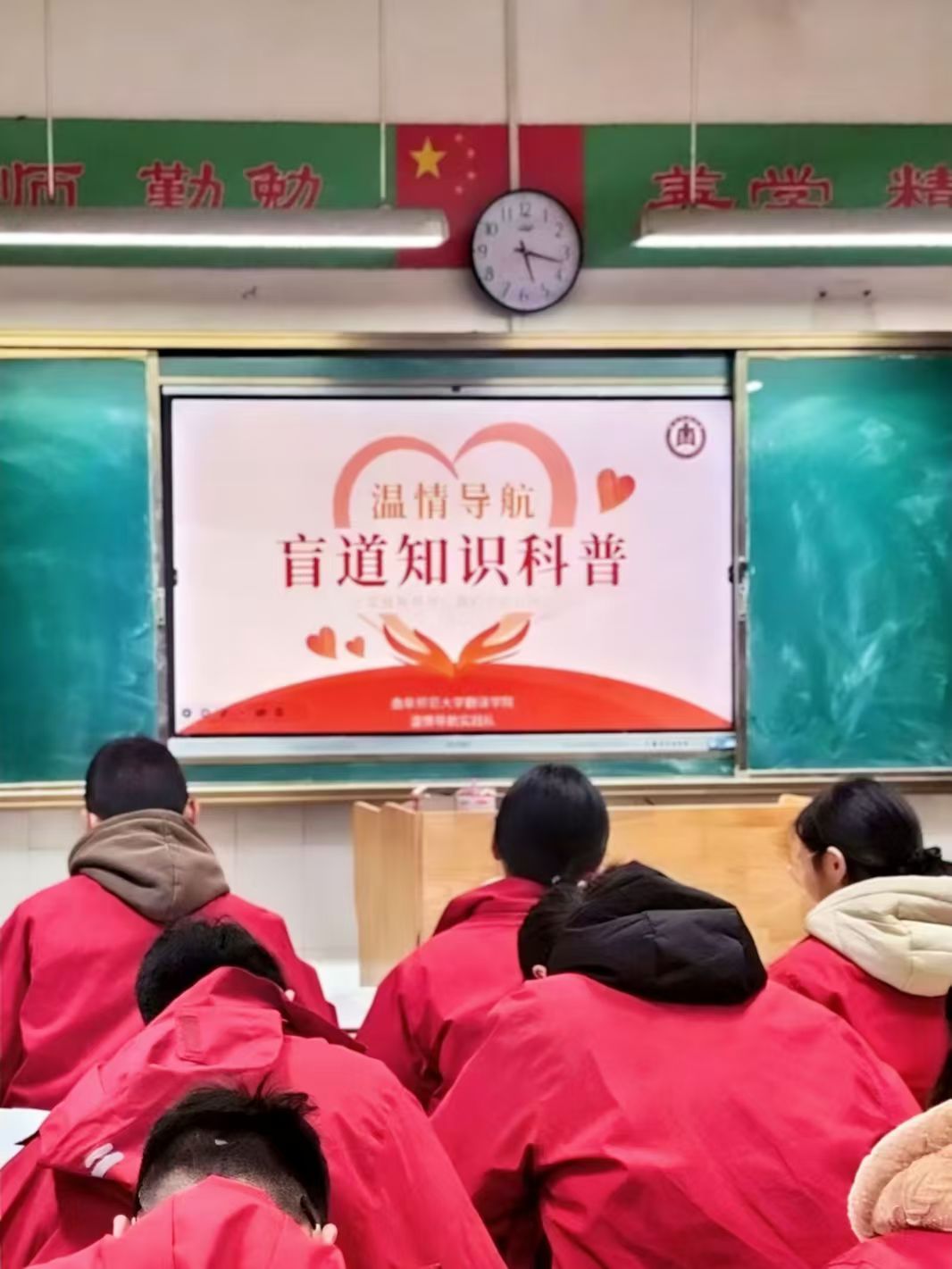 �����g�WԺ����������`����������hä���F���{���c����