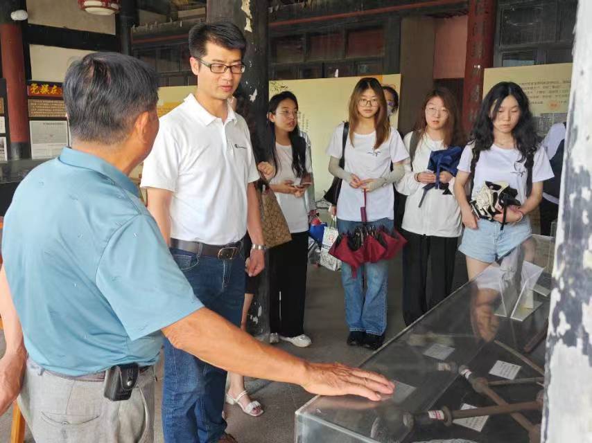 ������W�\��W�Ӹ���Ԫ�»��Gչʾ�^�_չ־Ը��������P־Ը����