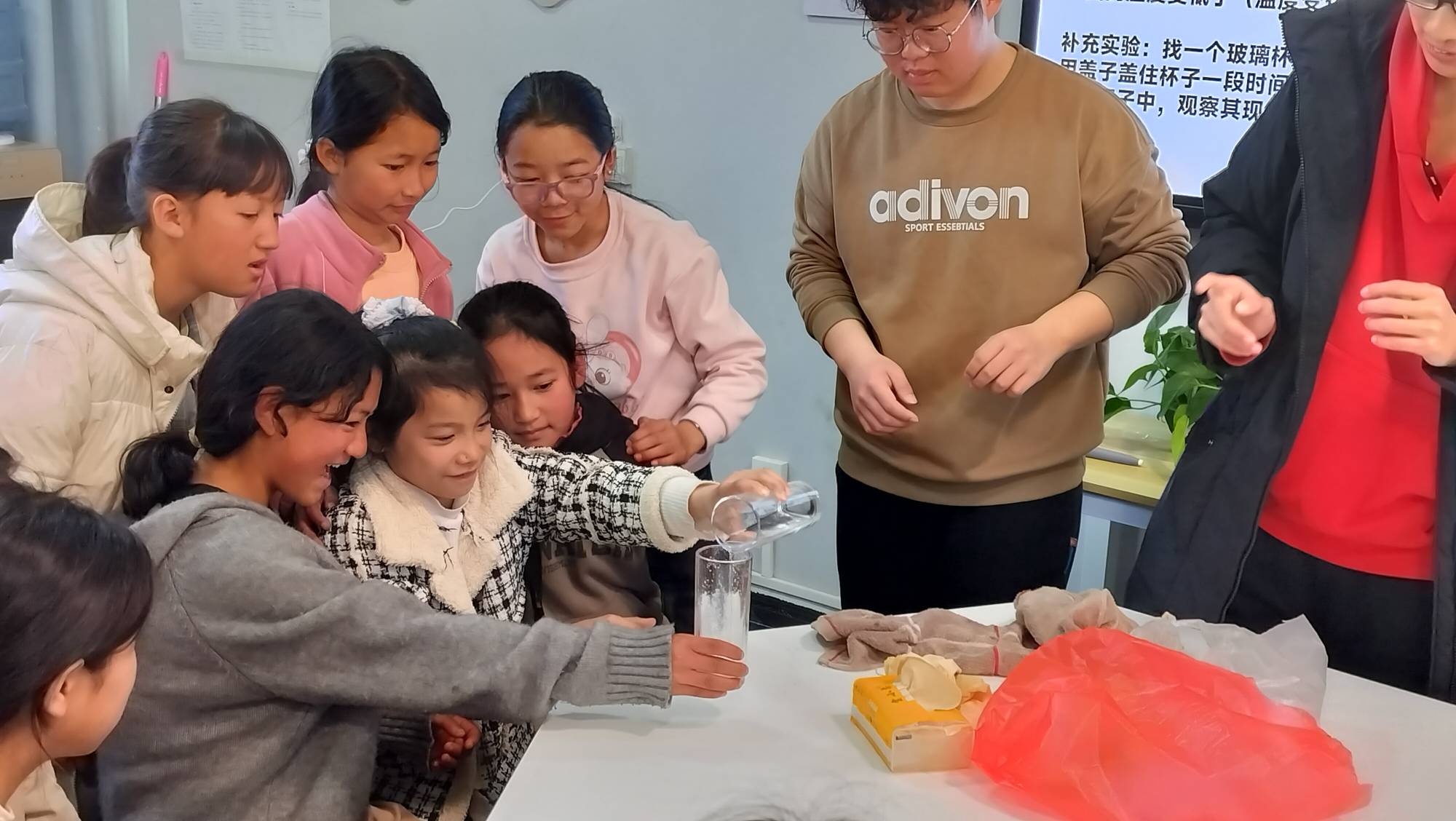 ���W��򞣬�_���l�庢��̽���ƌW֮�T