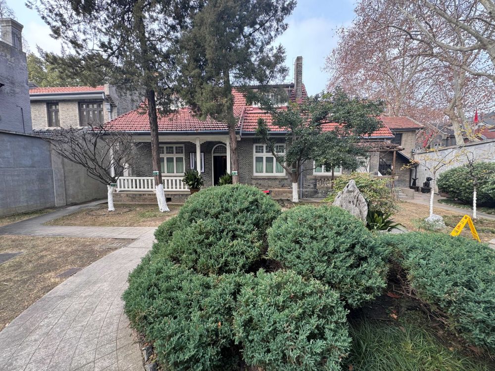 �|�ϴ�W�W��̤���Ͼ��tɫ�ؘ� �������ʹ��̽���t����