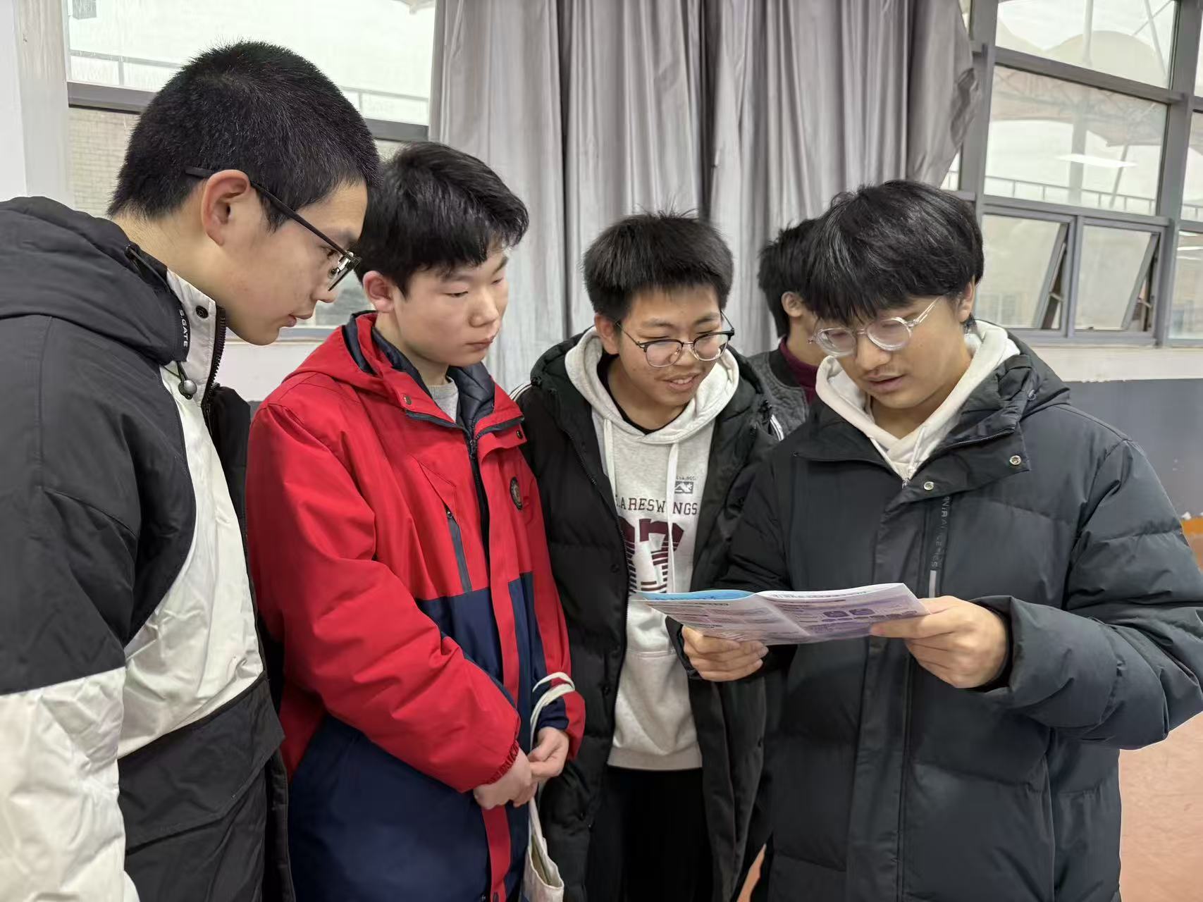 ��׷��׿Խ����(sh��)�`�F(tu��n)ǰ����������M(j��n)�з�У���v���