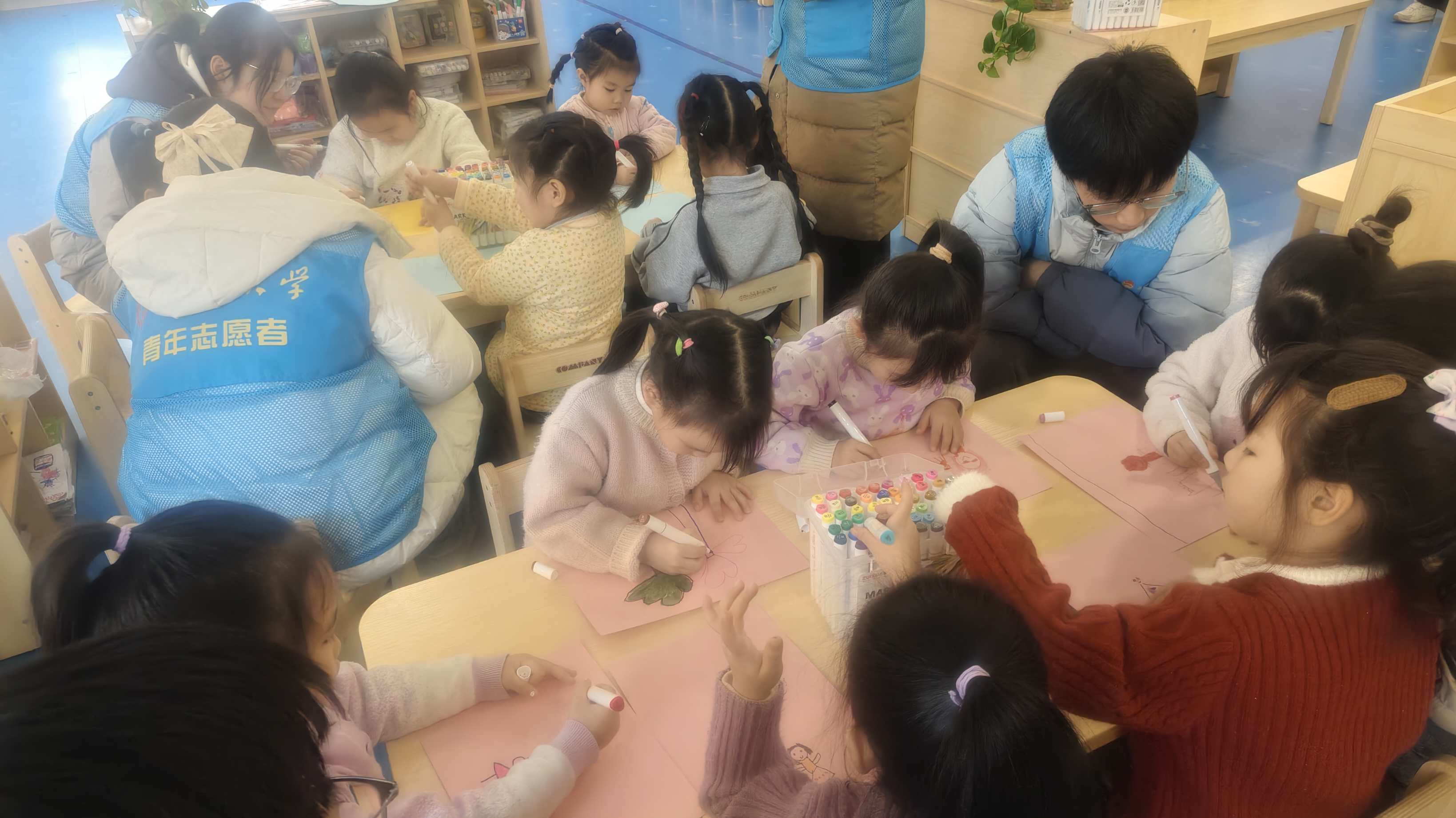 ׷���t���E��������ͯ��