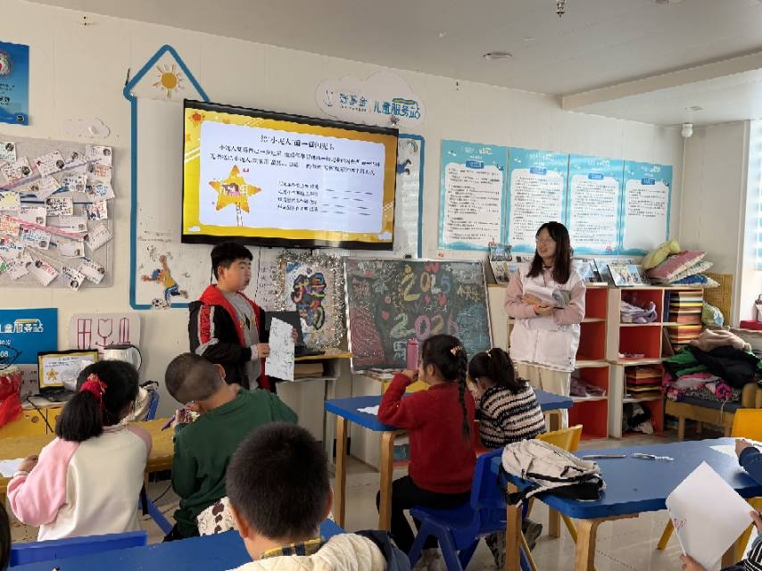 ��ɽ�����������³̣�ɽ��֧�̈F���M(j��n)�s�ɣ��c���ӂ����L���ٶ�ʵ�һ�n