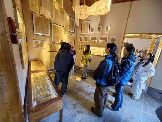 �O߅�z����ഺ��ˇ������W(xu��)�Ӹ��v�_̽�����z�����ܴa