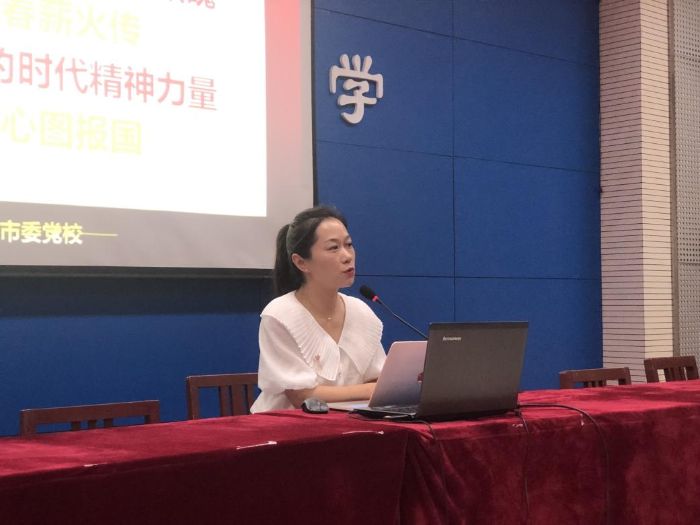 �����x�ܼtɫ�������ഺ���m�hʷ����