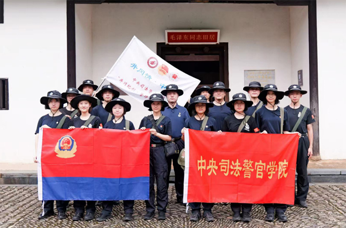 �����o���T���꣺��Ь���������߶� ���ɂ������T�tɫ���򡪡�����˾�����ٌWԺ�������o����